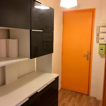Hotel apartamentowy Comfor Lille Hotel *